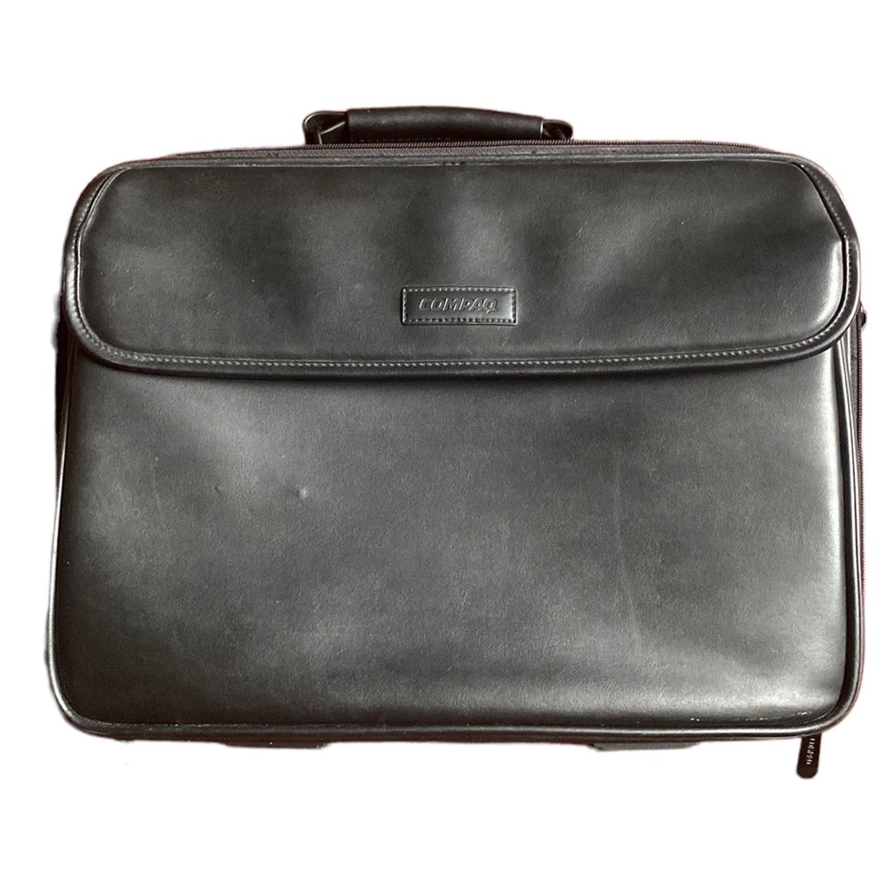 Black Leather Compaq Laptop/Briefcase Bag with Shoulder Strap